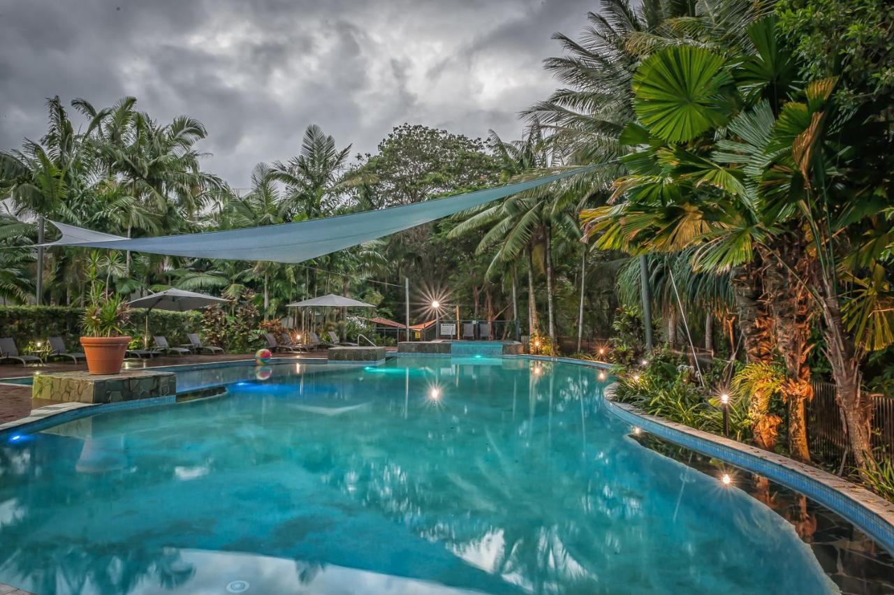 Oasis At Palm Cove Aparthotel Eksteriør bilde